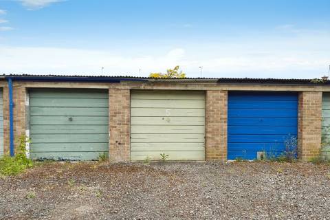 Property for auction in Oxfordshire