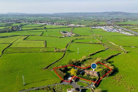 Property for auction in Somerset