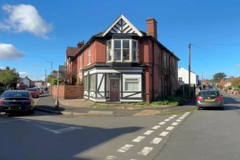 Property for auction in West Midlands