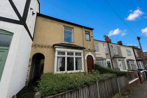 Property for auction in West Midlands