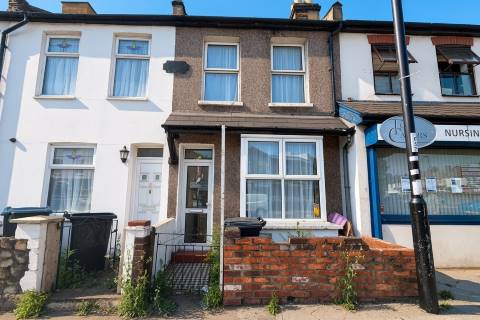Property for auction in Surrey