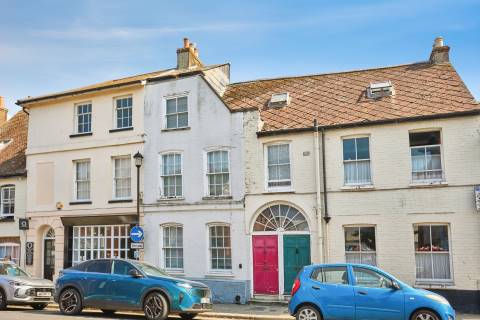 Property for auction in Isle of Wight