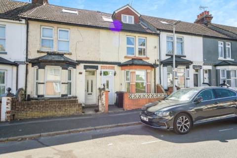 Property for auction in Kent