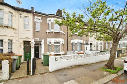 Property for auction in London