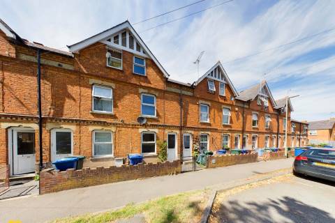 Property for auction in Oxfordshire