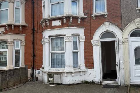 Property for auction in Essex