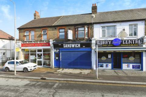 Property for auction in Essex