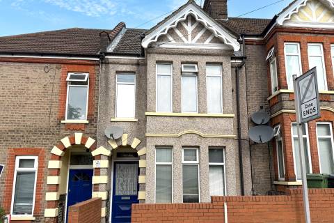Property for auction in Bedfordshire