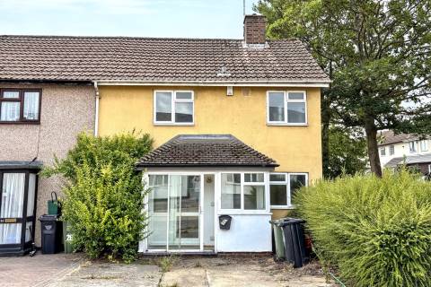 Property for auction in Essex