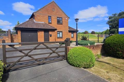 Property for auction in Essex