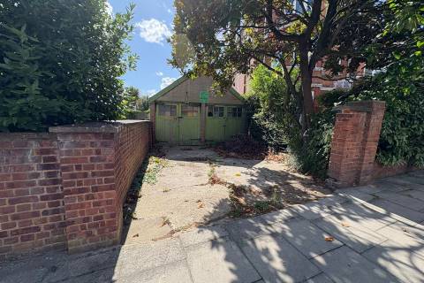 Property for auction in London