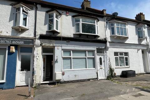 Property for auction in Essex