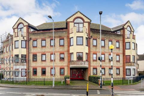 Property for auction in Essex