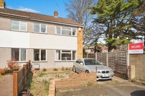 Property for auction in Avon