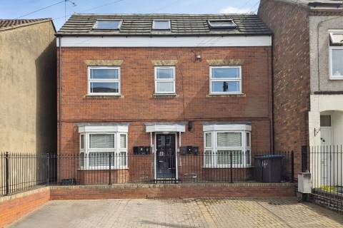 Property for auction in Warwickshire