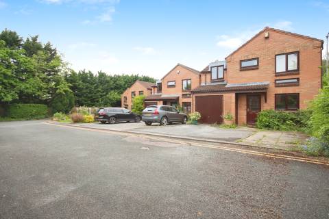 Property for auction in Warwickshire