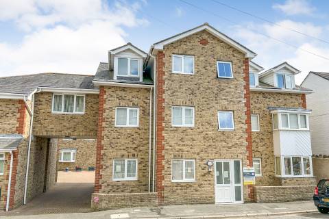 Property for auction in Isle of Wight