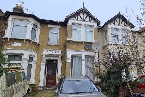 Property for auction in Essex