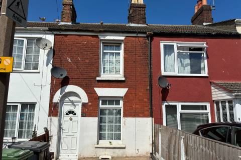 Property for auction in Norfolk