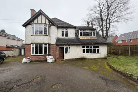 Property for auction in Derbyshire