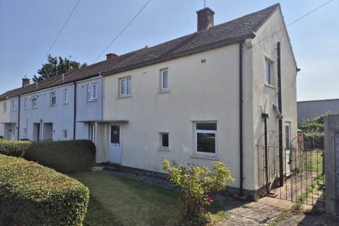 Property for auction in Avon
