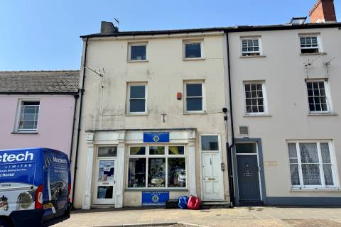 Property for auction in Dyfed