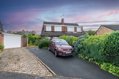 Property for auction in Derbyshire