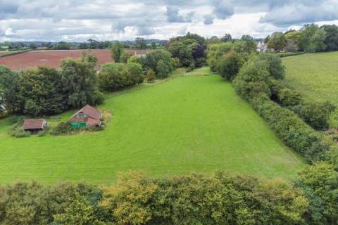 Property for auction in Avon