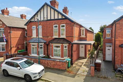 Property for auction in Nottinghamshire