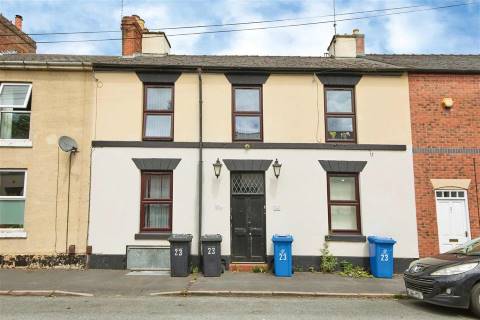 Property for auction in Derbyshire