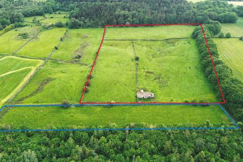 Property for auction in Derbyshire
