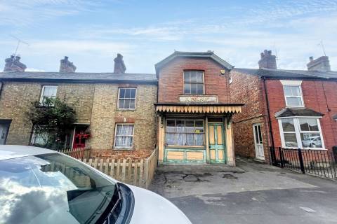 Property for auction in Buckinghamshire