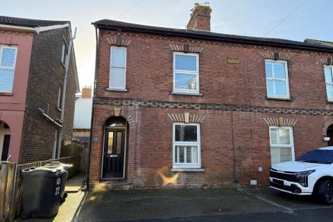 Property for auction in Kent