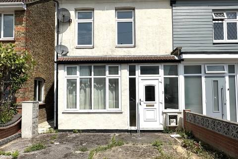 Property for auction in Essex