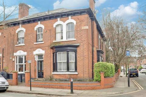 Property for auction in Leicestershire