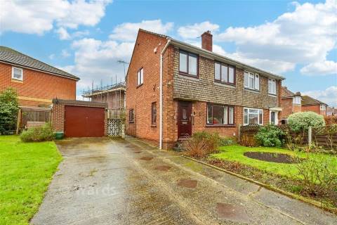 Property for auction in Kent