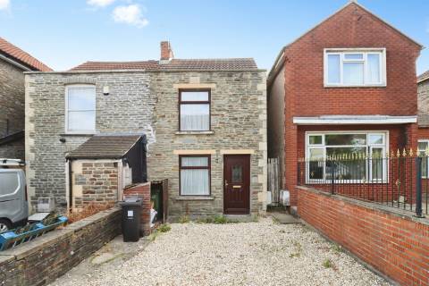 Property for auction in Avon