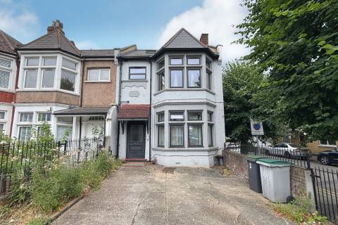 Property for auction in London
