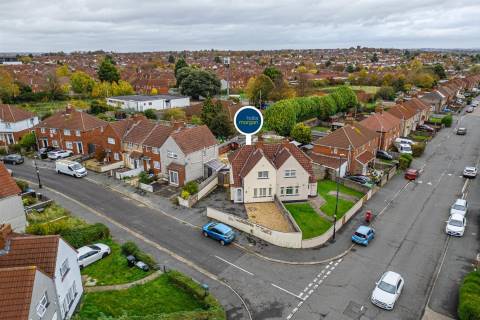 Property for auction in Avon