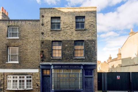Property for auction in London