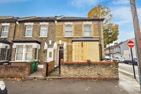 Property for auction in London