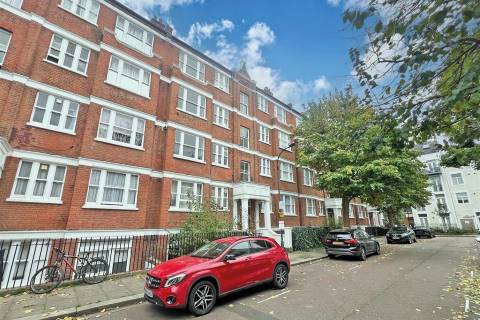 Property for auction in London