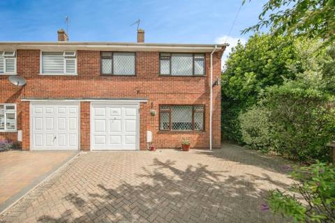 Property for auction in Essex