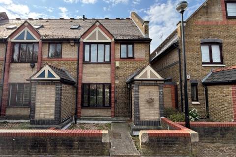 Property for auction in London