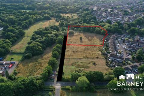 Property for auction in Berkshire