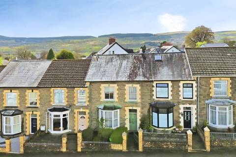 Property for auction in Mid Glamorgan