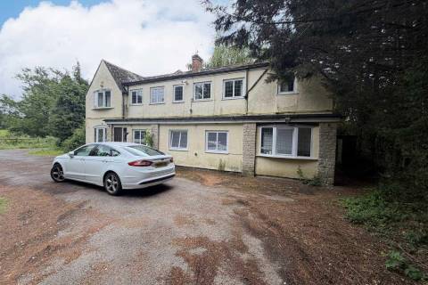 Property for auction in Oxfordshire