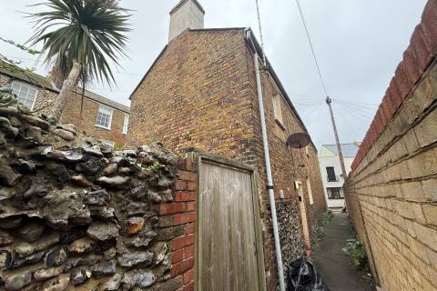 Property for auction in Kent