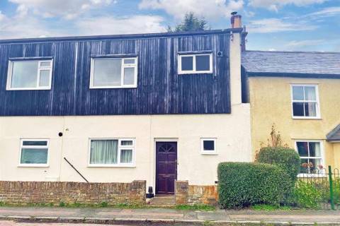 Property for auction in Buckinghamshire