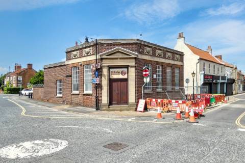 Property for auction in North Lincolnshire